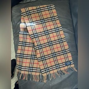 Burberry scarf